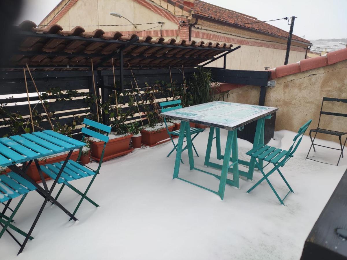 Velliza Casa Rural Atelier - Jardin Y Terraza מראה חיצוני תמונה