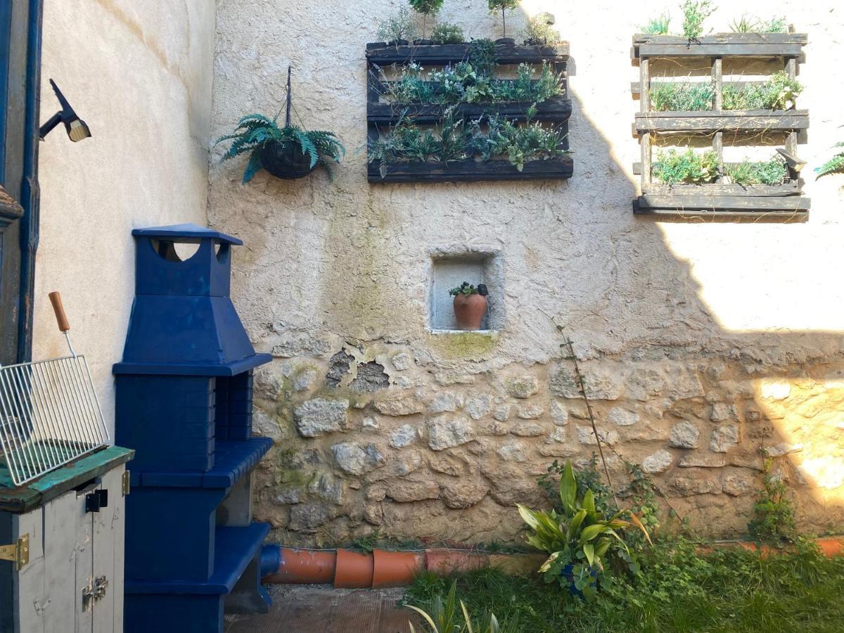 Velliza Casa Rural Atelier - Jardin Y Terraza מראה חיצוני תמונה
